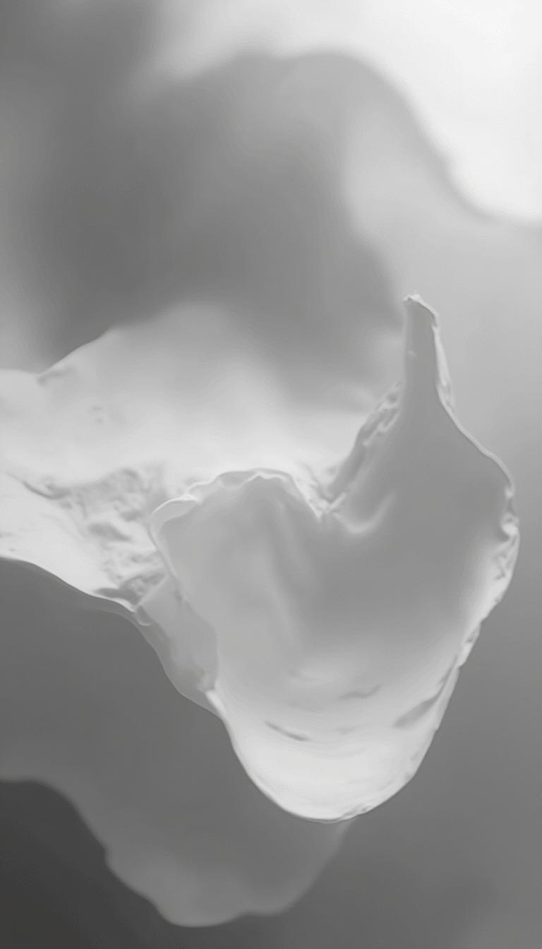 iluris Lab Silk Skin Body Serum – Spices & Sandalwood 270 ml - Image 2